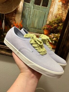 Vans Off The Wall Women's Skate Shoes
